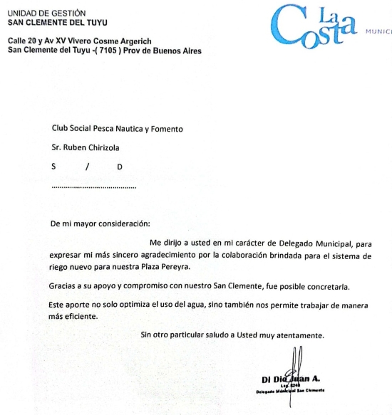El Club de Pesca colaboró con materiales para mejorar el sistema de riego de la Plaza Pereira