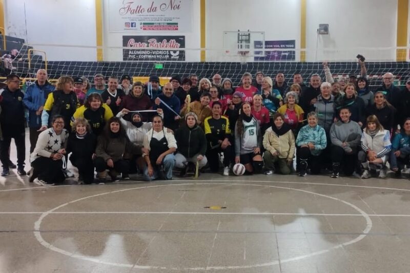 Torneo solidario de newcom reunió a equipos de la región para colaborar con la compra de un desfibrilador
