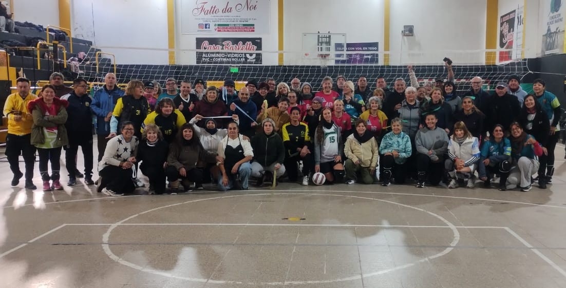 Torneo solidario de newcom reunió a equipos de la región para colaborar con la compra de un desfibrilador