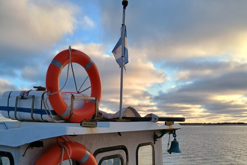 El Club de Pesca saluda a los marinos y a la gente de mar en su día