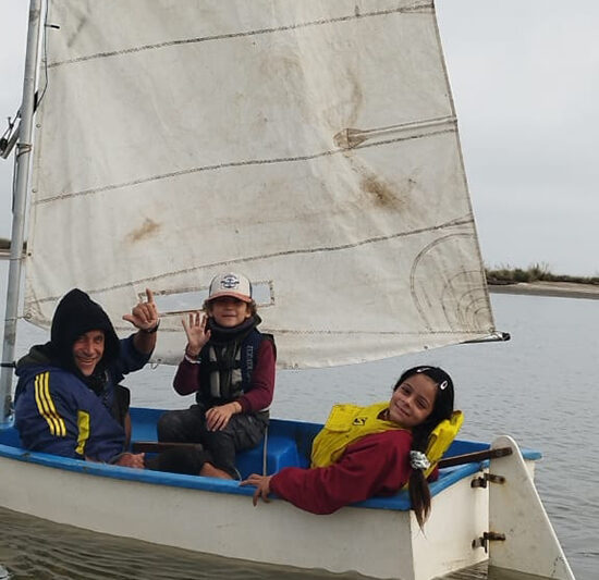 Continúan las clases de Optimist en Tapera de López