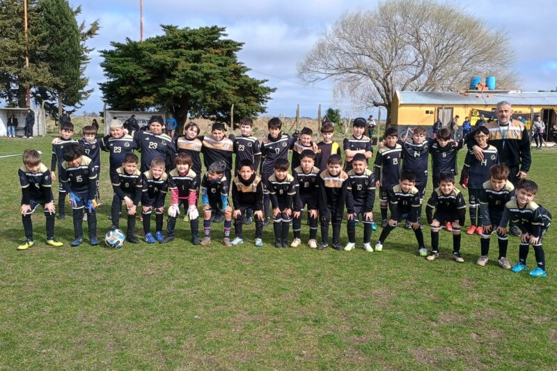 El Club de Pesca realizó su encuentro anual de escuelitas de fútbol