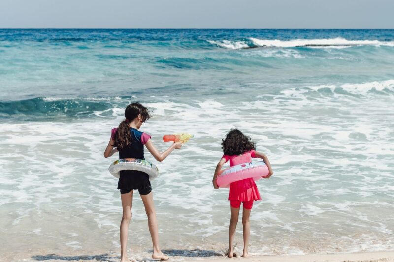 El Club de Pesca saluda a todos los niños y niñas en el Día de la Niñez