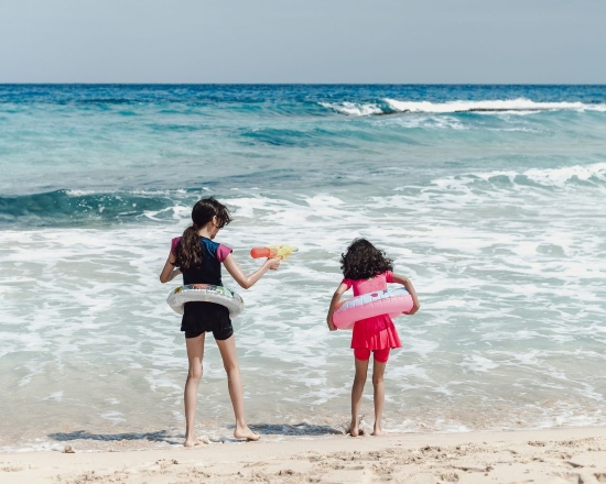 EL CLUB DE PESCA SALUDA A TODOS LOS NIÑOS Y NIÑAS EN EL DÍA DE LA NIÑEZ