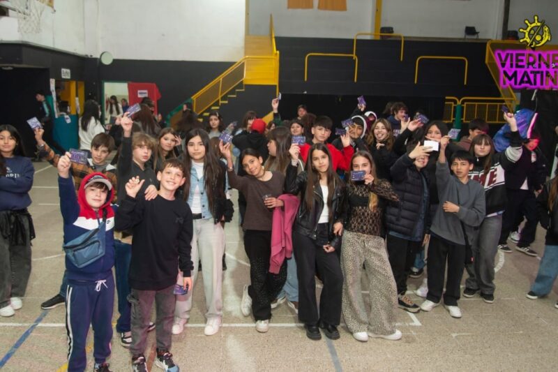 Música, juegos y diversión en la matiné del Club de Pesca